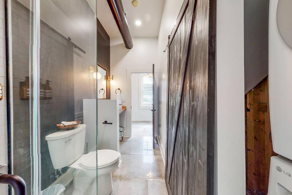 Luxury 8 Bed/4 Ba Nulu Home Private Yard/Parking ลุยส์วิลล์ ภายนอก รูปภาพ