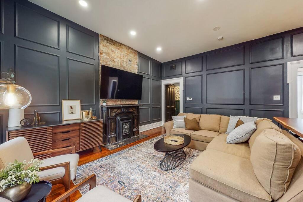 Luxury 8 Bed/4 Ba Nulu Home Private Yard/Parking ลุยส์วิลล์ ภายนอก รูปภาพ